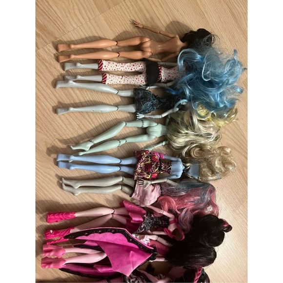 Lot of 10 monster high dolls - Picture 11 of 11